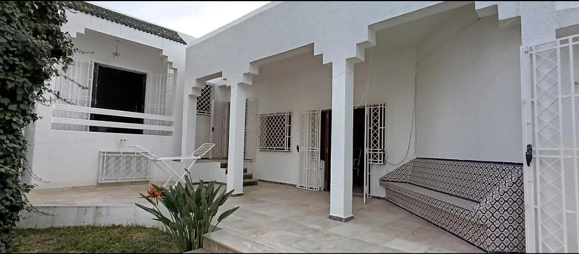 Dalton'S Villa With Pool Sukrah