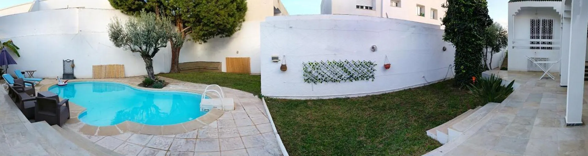 Dalton'S Villa With Pool Sukrah